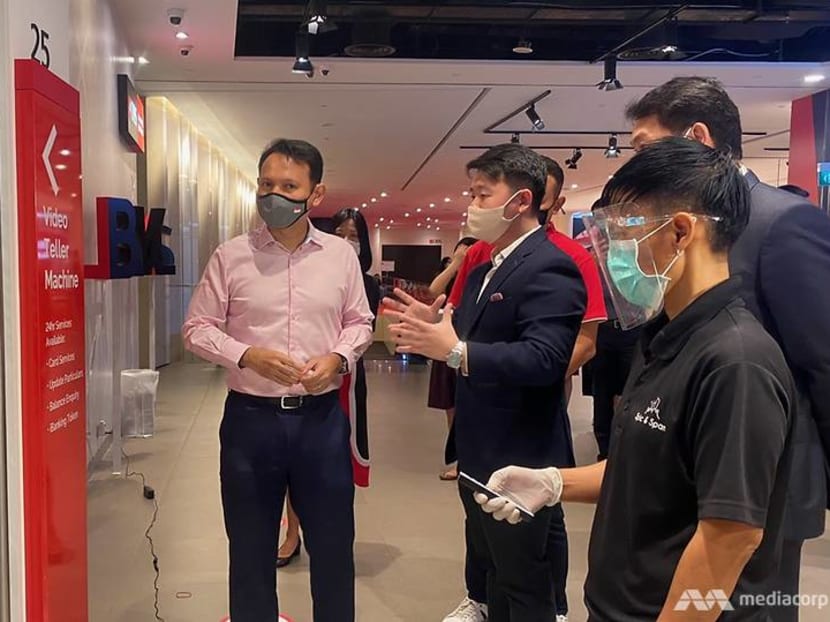 Government launches work group to look into wages, welfare of low-wage workers Government launches work group to look into wages, welfare of low-wage workers