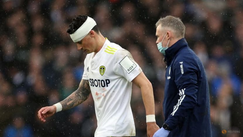 No need to dramatise response to Koch head injury, says Bielsa No need to dramatise response to Koch head injury, says Bielsa