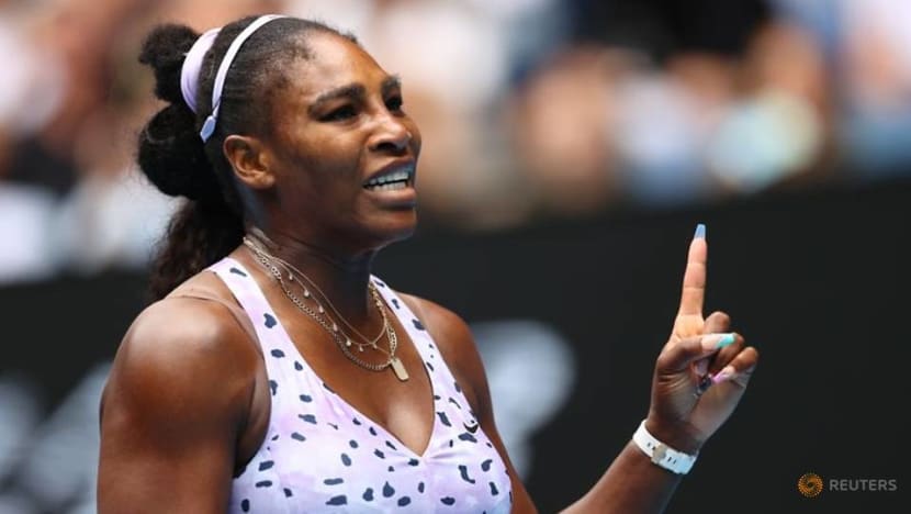 Tennis: Serena beats Venus to reach Lexington quarter-final