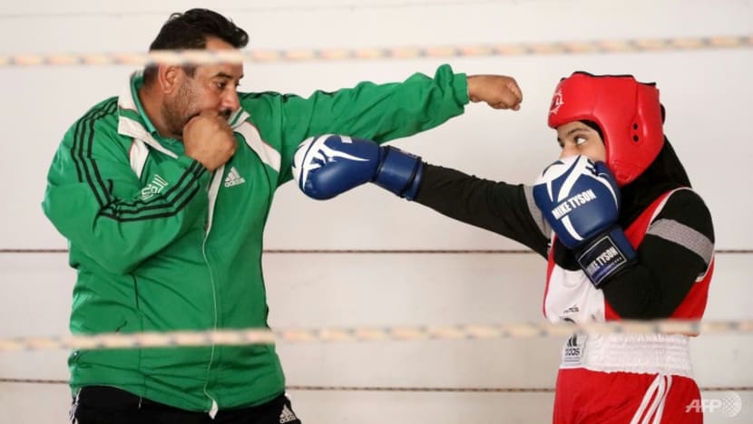 Iraqi women boxers aim sucker punch at gender taboos Iraqi women boxers aim sucker punch at gender taboos