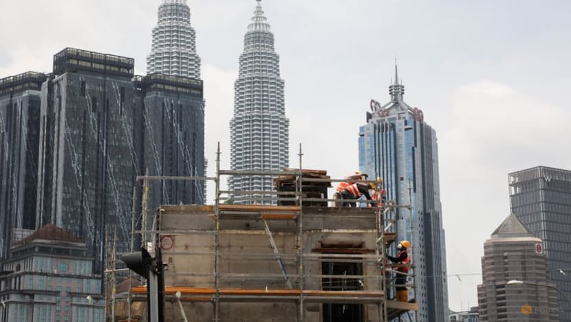 Malaysia's economy slumps in Q3, outlook sunnier as pandemic's impact fades Malaysia's economy slumps in Q3, outlook sunnier as pandemic's impact fades