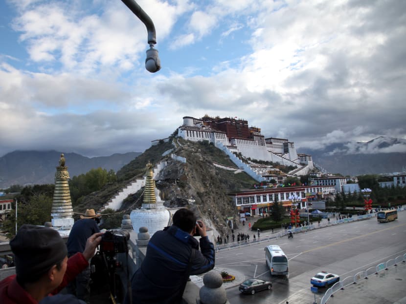 Gallery: China micromanages Tibet, floods it with money to woo locals