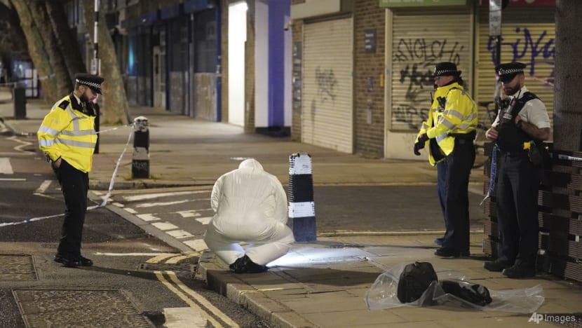 Man held over London shooting that left 7-year-old critical Man held over London shooting that left 7-year-old critical