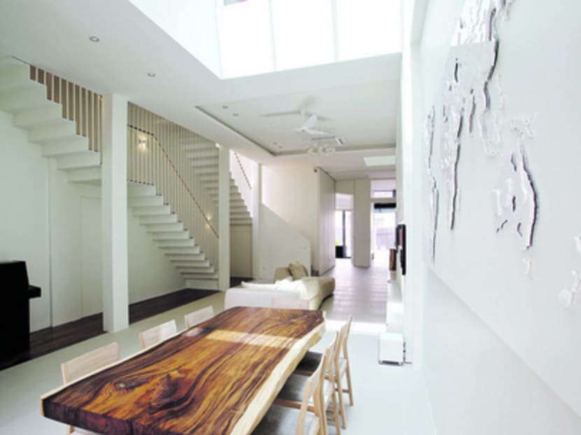 Gallery: INTERIORS
      Two staircases for the best of both worlds