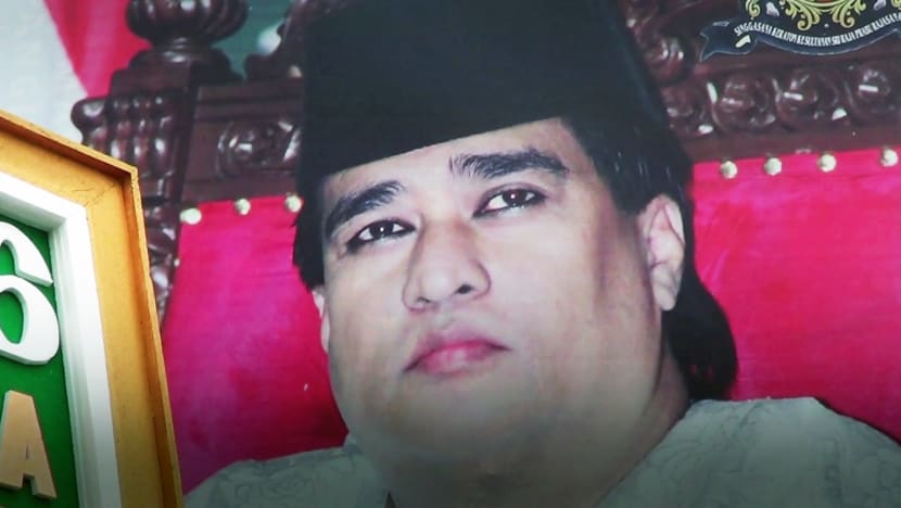 Thousands flocked to spiritual leader who claimed he could multiply money. Then dead bodies turned up Thousands flocked to spiritual leader who claimed he could multiply money. Then dead bodies turned up