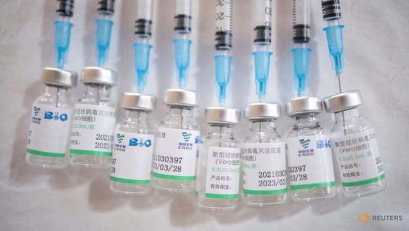 Vietnam receives 500,000 Sinopharm COVID-19 vaccine doses donation from China Vietnam receives 500,000 Sinopharm COVID-19 vaccine doses donation from China
