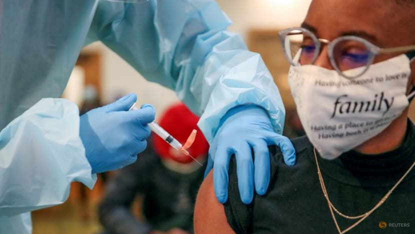 US gives 14 million Americans first COVID-19 shot in August, up from July US gives 14 million Americans first COVID-19 shot in August, up from July