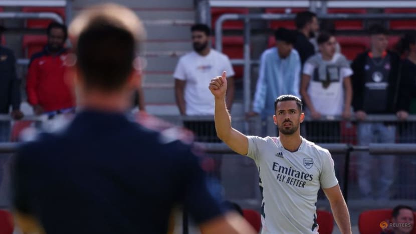 Mari back in training after stabbing Mari back in training after stabbing