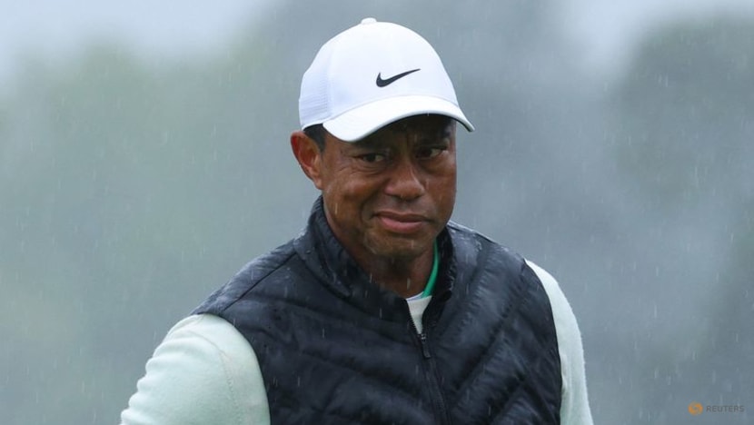 Woods withdraws from Masters due to injury Woods withdraws from Masters due to injury