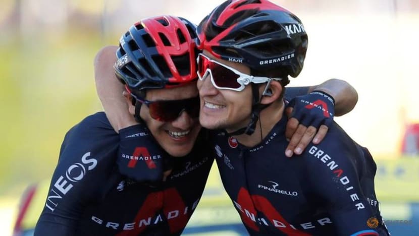 Celebratory hugs outlawed after races by UCI Celebratory hugs outlawed after races by UCI