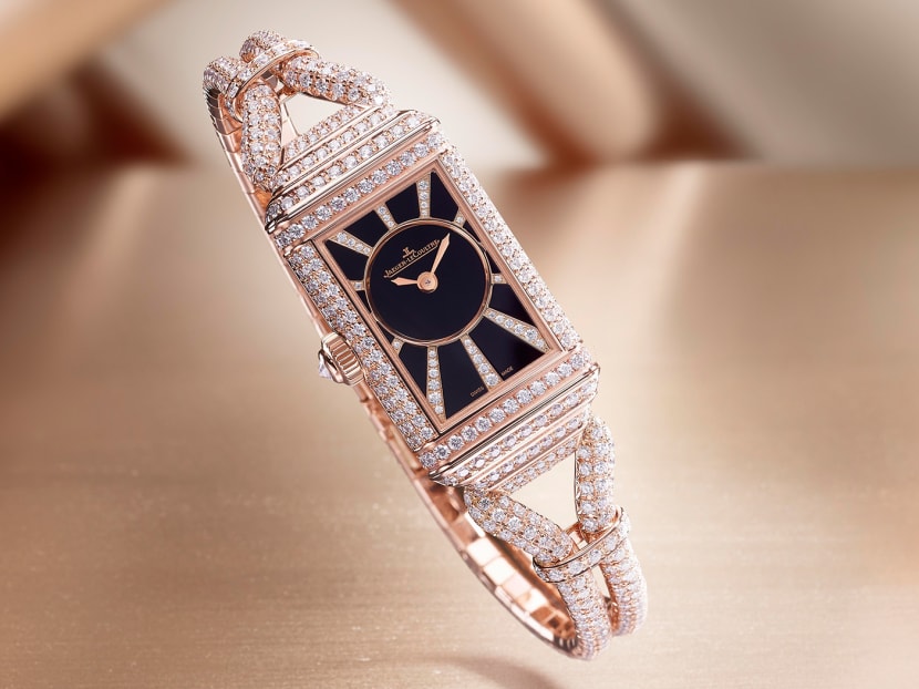 3 glamorous new women's watches for your year-end festivities - CNA Luxury