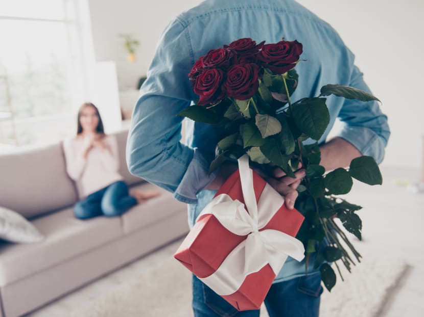 Is your date ‘love bombing’ you? How to spot the red flags in a romantic relationship