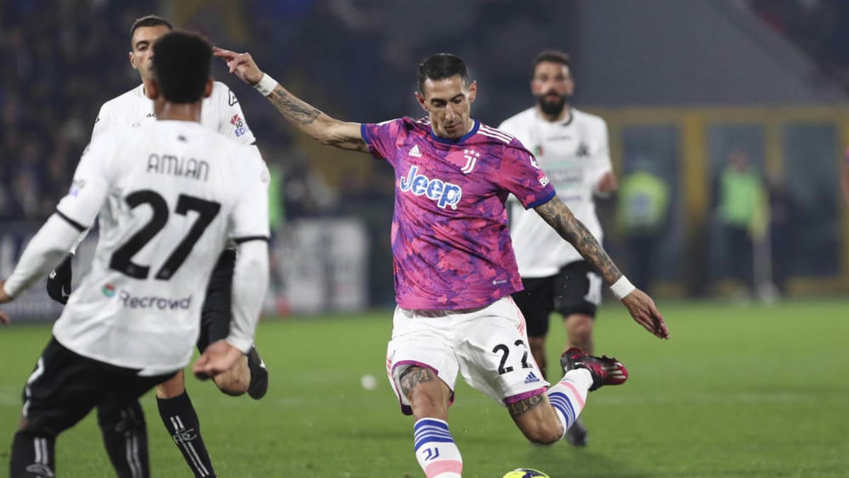 Juventus menang 2-0 melawan tim papan bawah Spezia