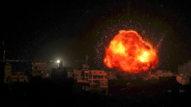 以色列仍持续轰炸卡萨地带 过去24小时至少174人死伤 