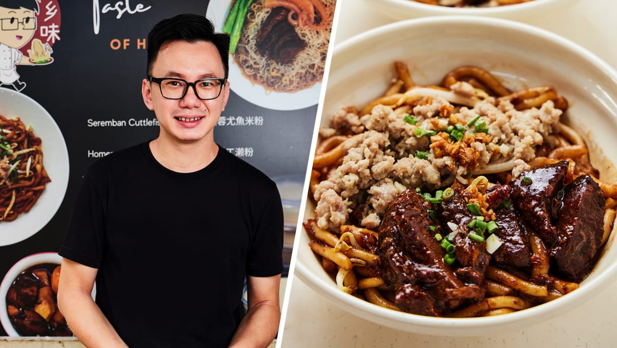 “我以前工作时穿西装打领带，现在我洗碗了，”变身乌贼的酒店经理说……