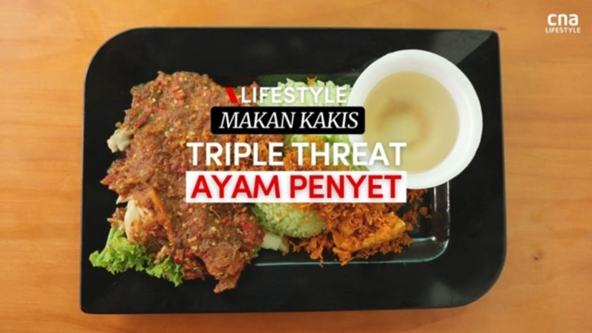 Makan Kakis La Porpo S Spicy Ayam Geprek Is A Smash Hit Cna Lifestyle Cna Lifestyle