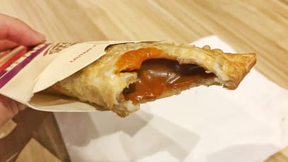 Burger King Teh Tarik Pie Taste Test: Nice Or Not?  
