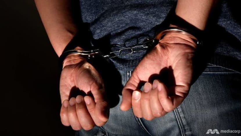 Lelaki 59 tahun dihukum penjara 5 bulan; tikam isteri dengan keris selepas tuduh curang Lelaki 59 tahun dihukum penjara 5 bulan; tikam isteri dengan keris selepas tuduh curang