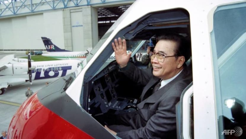 PM Lee sends condolences to China after death of former premier Li Peng PM Lee sends condolences to China after death of former premier Li Peng