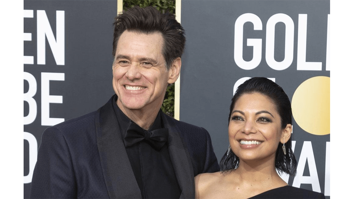 Jim Carrey splits from Ginger Gonzaga 8days