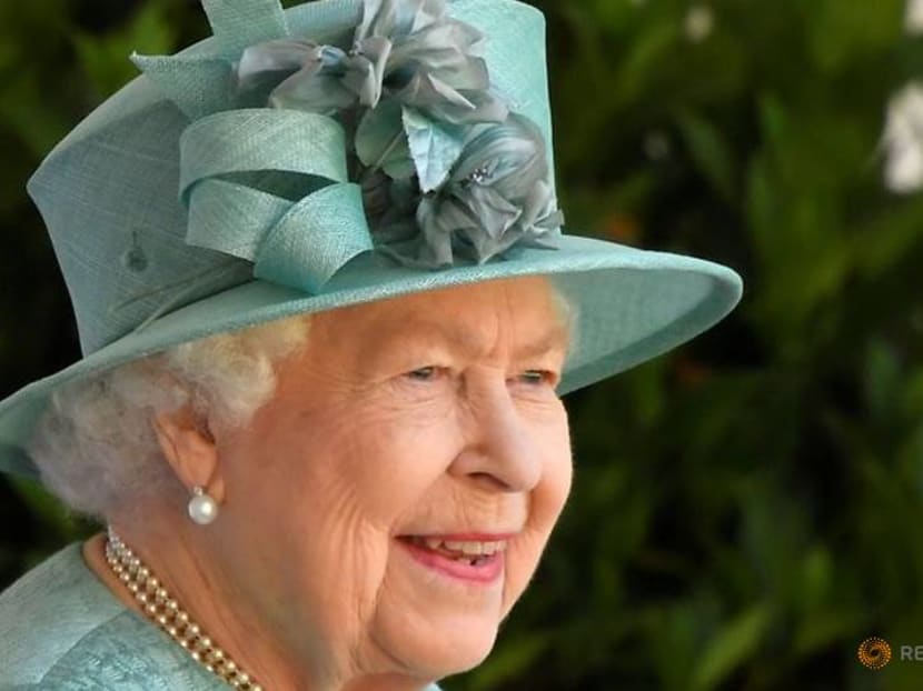 Britain's Queen Elizabeth pays tribute on 75th anniversary of Japan's WW2 defeat Britain's Queen Elizabeth pays tribute on 75th anniversary of Japan's WW2 defeat