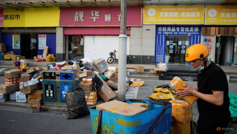 Final stretch of China's Singles Day shopping festival lacks sales oomph Final stretch of China's Singles Day shopping festival lacks sales oomph