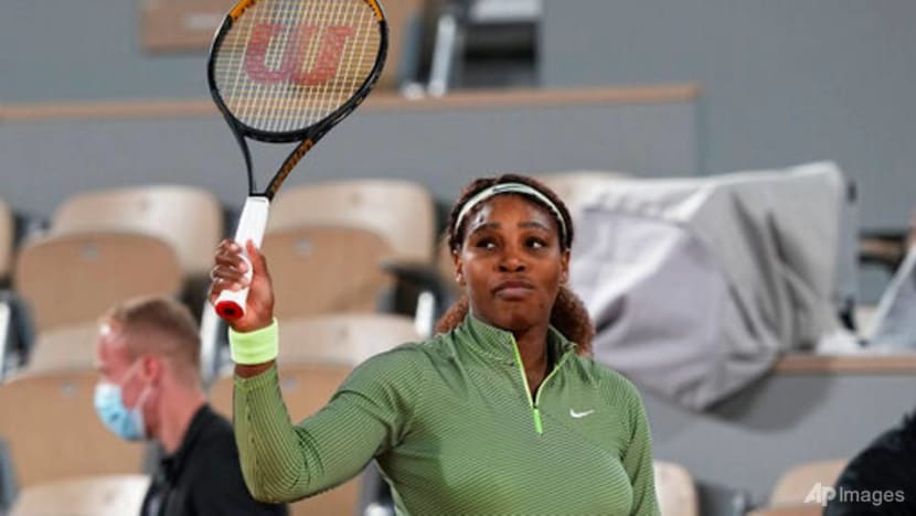 Tennis: Serena survives scare in French Open's first night match Tennis: Serena survives scare in French Open's first night match