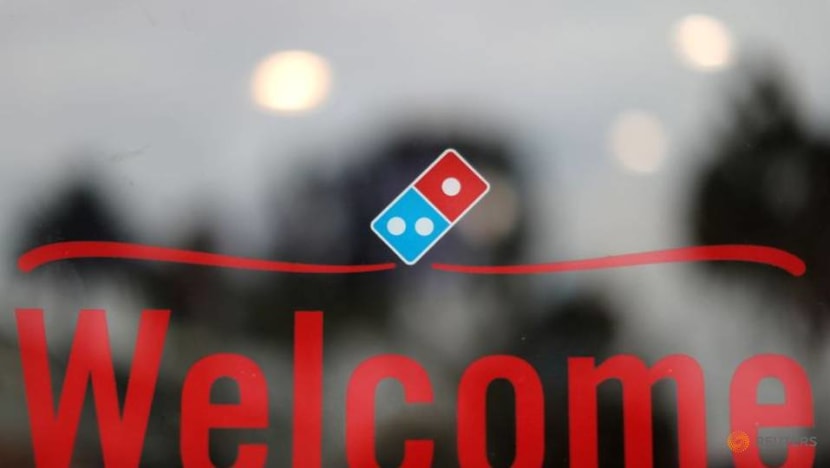 Domino's misses quarterly revenue estimates Domino's misses quarterly revenue estimates
