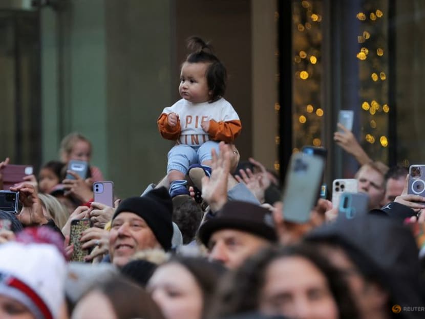 Americans celebrate Thanksgiving under shadow of two more mass shootings Americans celebrate Thanksgiving under shadow of two more mass shootings