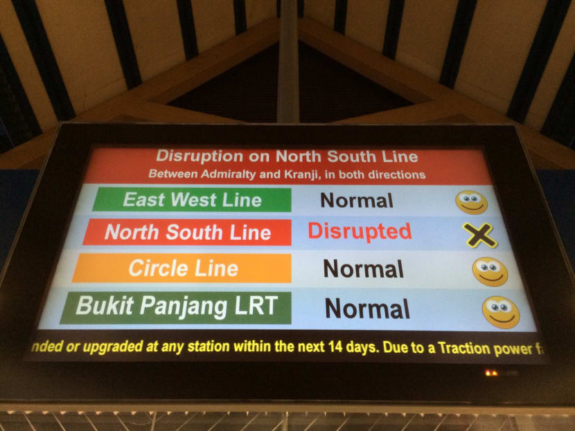 Train service on both bounds between Kranji and Admiralty went down on Jan 9, 2015. Photo: Ethan Guo/TODAY