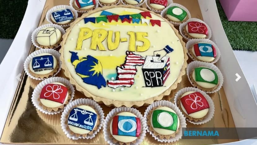Pemanis PRU15, kuih tart keju guna logo parti politik M'sia laris dijual