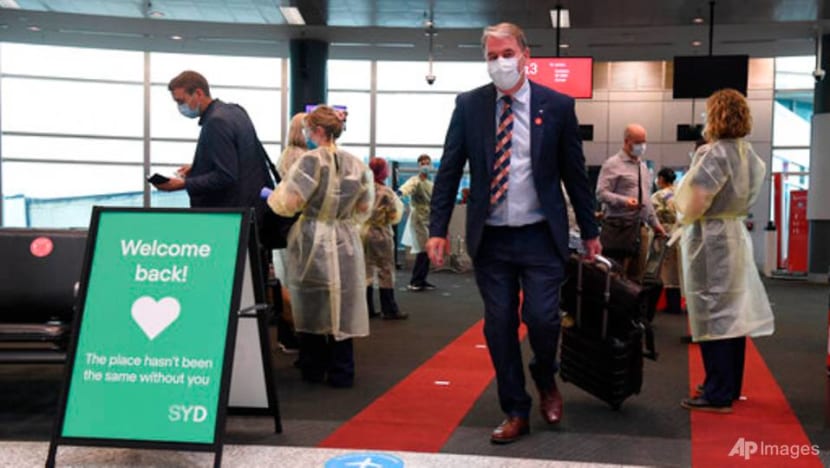 Australia opens up more borders in domestic travel boost, eyes COVID-19 vaccine Australia opens up more borders in domestic travel boost, eyes COVID-19 vaccine