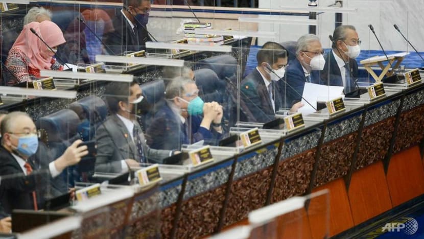 Malaysian opposition presses law minister for explanation on revoking COVID-19 emergency laws Malaysian opposition presses law minister for explanation on revoking COVID-19 emergency laws