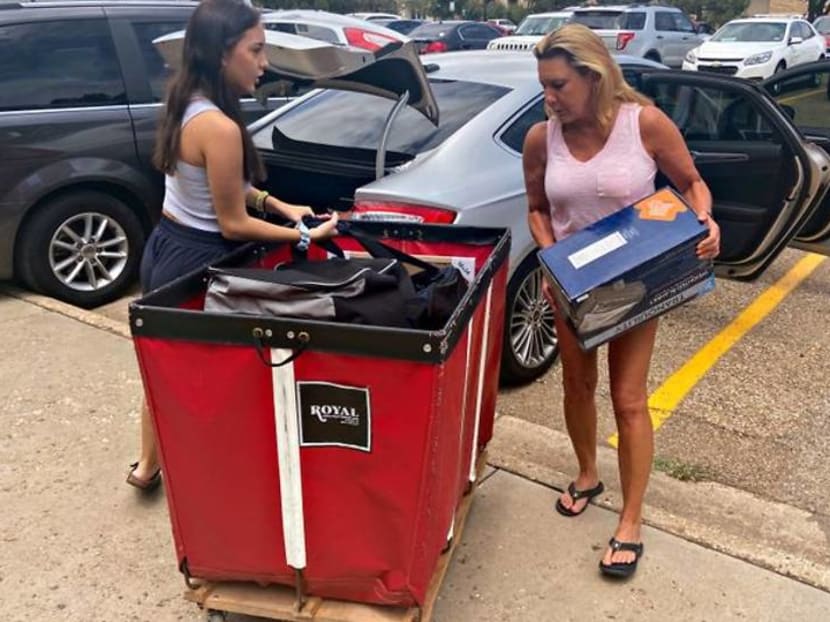 Another American ritual the pandemic has warped: college arrivals Another American ritual the pandemic has warped: college arrivals