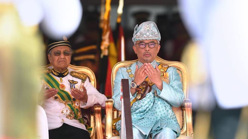 Malaysian king appoints Mahathir as interim PM after accepting his resignation Malaysian king appoints Mahathir as interim PM after accepting his resignation