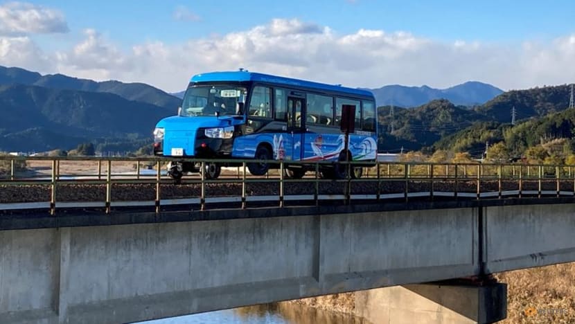 Bus or train? World's first 'dual-mode vehicle' to begin operating in Japan Bus or train? World's first 'dual-mode vehicle' to begin operating in Japan
