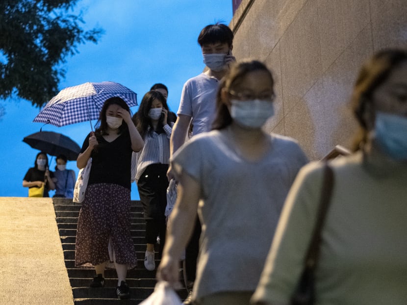 An article published Tuesday in Jama Internal Medicine probes the threat of airborne infection by taking a close look at passengers who made a 50-minute trip to a Buddhist event in the eastern Chinese city of Ningbo aboard two buses in January before face masks became routine against the coronavirus. An article published Tuesday in Jama Internal Medicine probes the threat of airborne infection by taking a close look at passengers who made a 50-minute trip to a Buddhist event in the eastern Chinese city of Ningbo aboard two buses in January before face masks became routine against the coronavirus.
