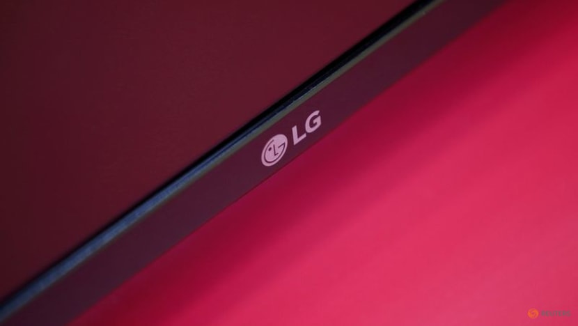 LG Display to invest US$2.8 billion in light-emitting diode facilities LG Display to invest US$2.8 billion in light-emitting diode facilities