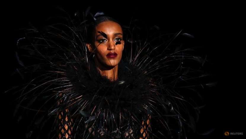 Black dominates at Dolce & Gabbana, Ferragamo back goes to old Hollywood Black dominates at Dolce & Gabbana, Ferragamo back goes to old Hollywood