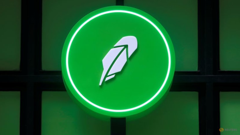 Robinhood Markets removes three crypto tokens Robinhood Markets removes three crypto tokens
