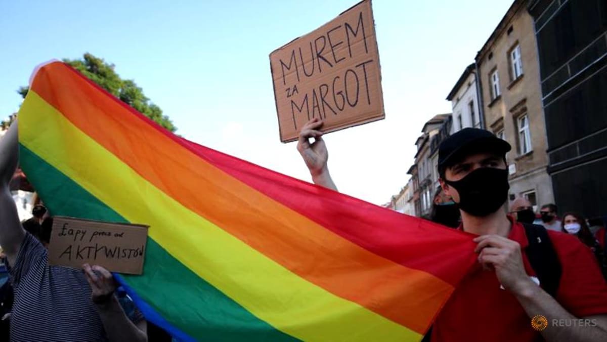 Anggota parlemen Uni Eropa akan berdebat untuk mendeklarasikan blok tersebut sebagai ‘zona kebebasan’ LGBT