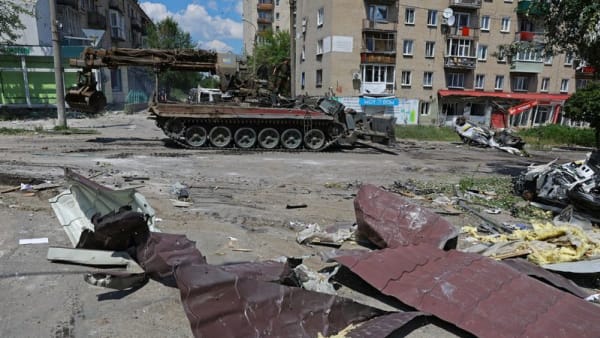 Russia hails capture of Luhansk region, but big Ukraine battles lie ahead