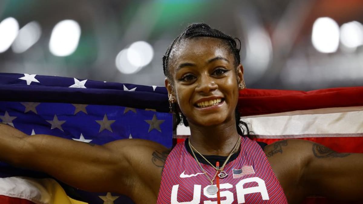 American Richardson claims world gold in women’s 100m