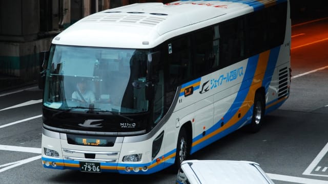日本女乘客受困巴士行李舱1.6公里后才被发现