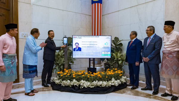 Analysis: Anwar’s surprising choice of new civil service head sends political message, but will it backfire?