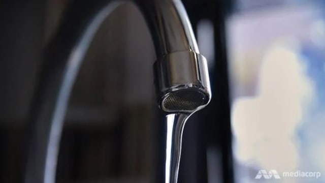 约95万户本地家庭4月将获水电费及杂费回扣