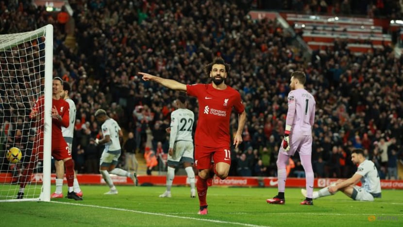Van Dijk, Salah steer Liverpool to 2-0 win over Wolves