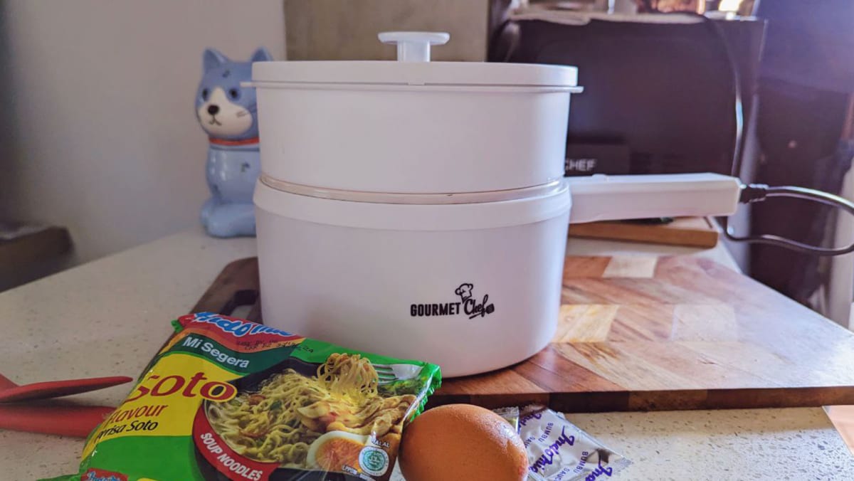 Review: This mini multi-cooker is the perfect appliance for starter cooks… and anyone who hates doing dishes