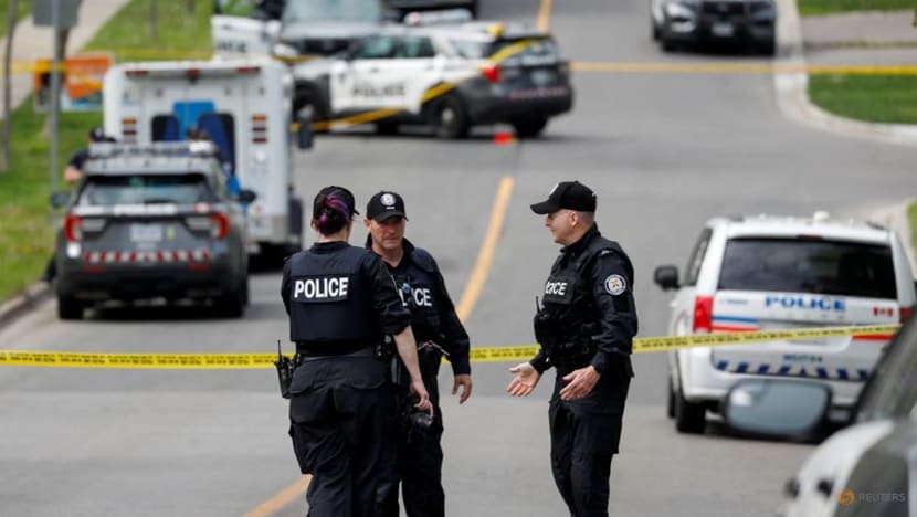 Toronto police shoot man carrying gun near schools