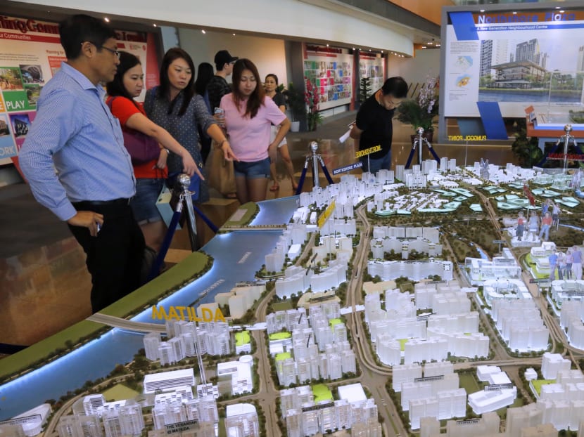 Visitors at Toa Payoh HDB Hub viewing housing estates. Property analysts agreed that the overall application rate was at a desirable level. TODAY FILE PHOTO